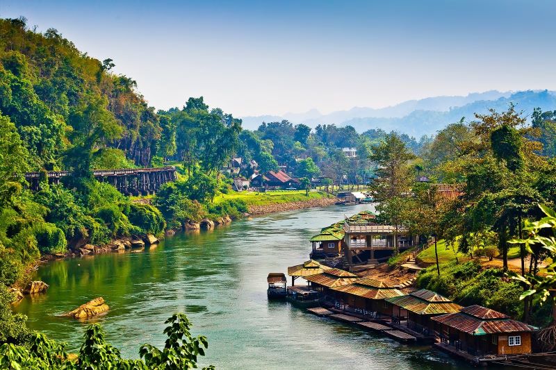 Chuyến du ngoạn thơ mộng đến Kanchanaburi, nơi lòng sông Kwai 