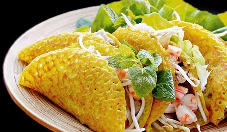 Bánh Xèo – Món Bánh Chiên Giòn Rụm