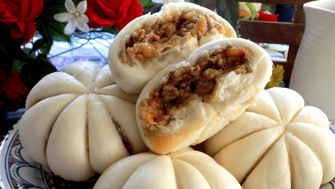 Guan Tang Baozi (灌汤包子) – Bánh Bao Nhân Nước