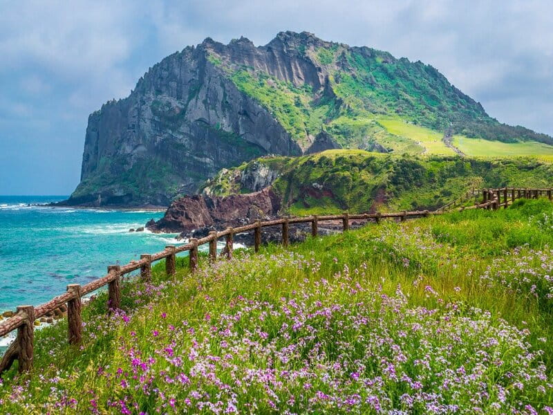 Khám phá thành phố Jeju - Cửa ngõ của đảo