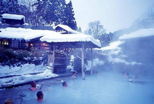 Khám phá vẻ đẹp tuyết trắng Hokkaido