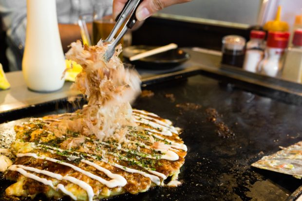 Okonomiyaki - Bánh Xèo Nhật Bản