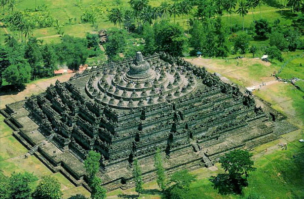 Kiến Trúc Và Nghệ Thuật Tinh Xảo Tại Borobudur