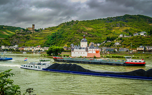 Sông Danube – Sự Kết Hợp Giữa Lịch Sử và Văn Hóa