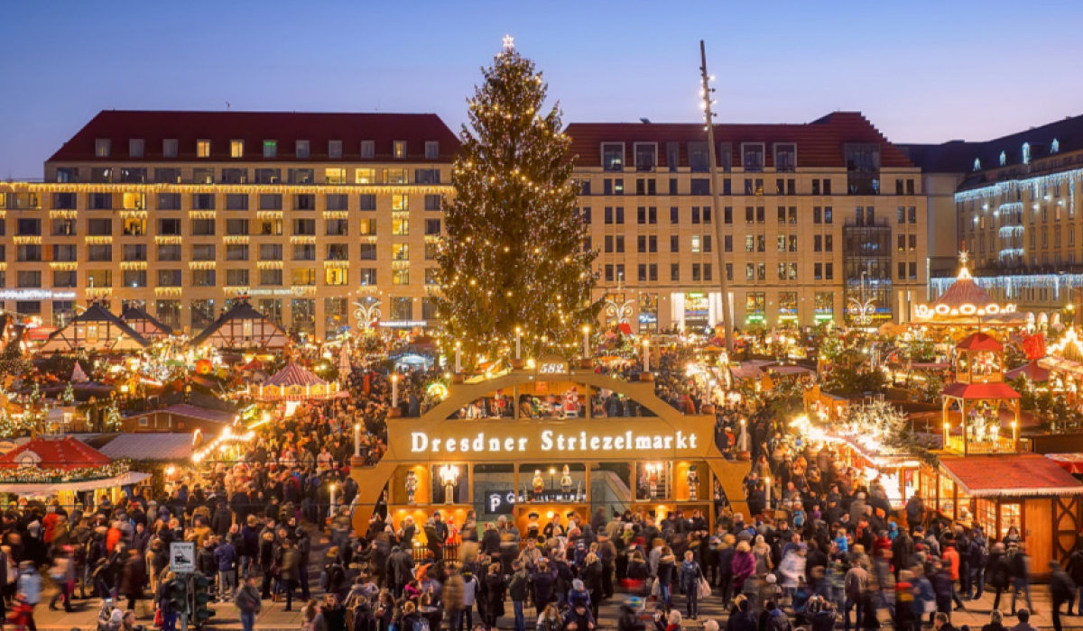 Chợ Giáng sinh Nuremberg (Christkindlesmarkt)