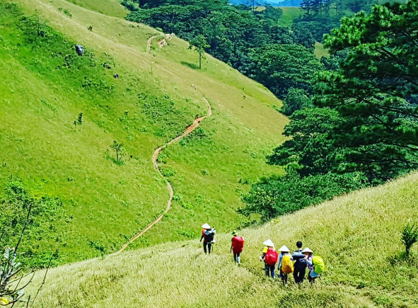 Trekking Hà Giang - Vùng đất của những con đèo và cao nguyên đá