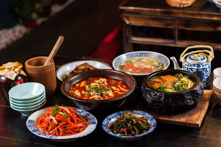Khám Phá Các Chợ Đêm Và Nhà Hàng Tứ Xuyên